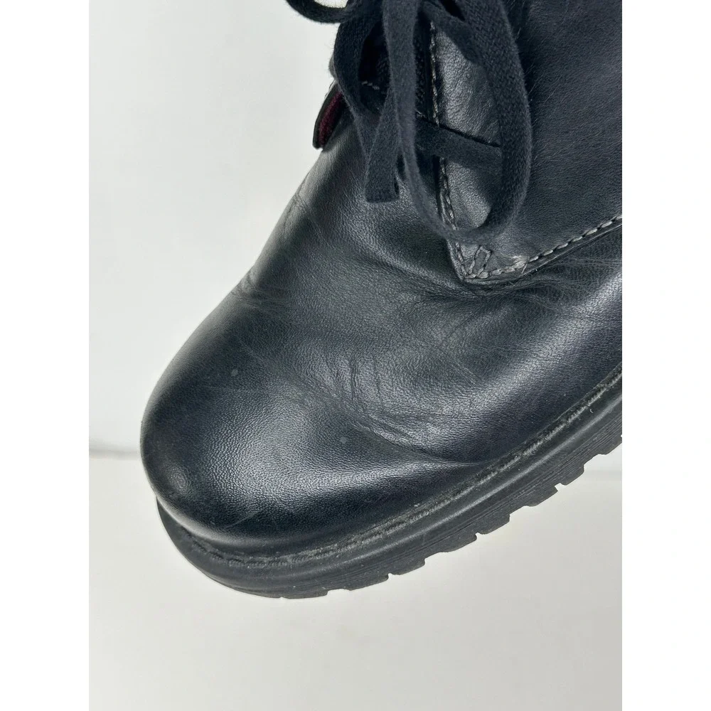 Clarks Roar Black Leather Chukka Boots Lace Up Ankle Lug Sole 82490 Sz 9